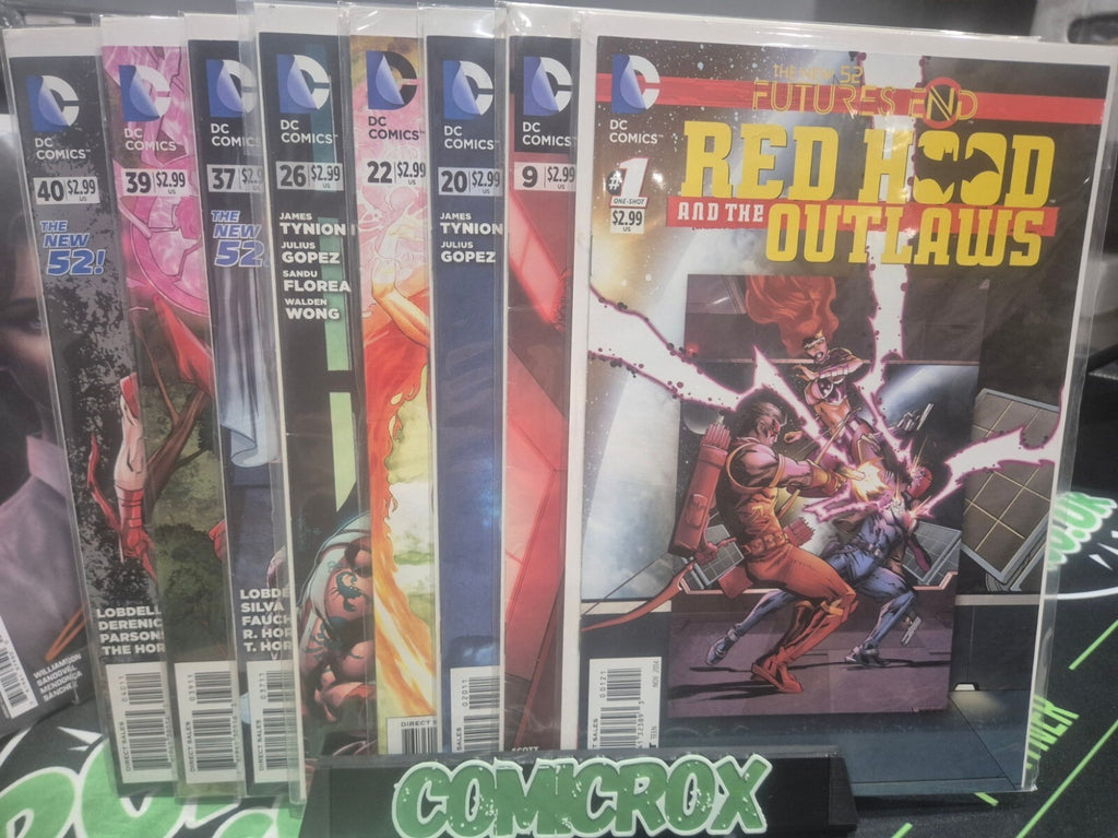 Red Hood & The Outlaws 9x Issues, Mixed Set, High Grades