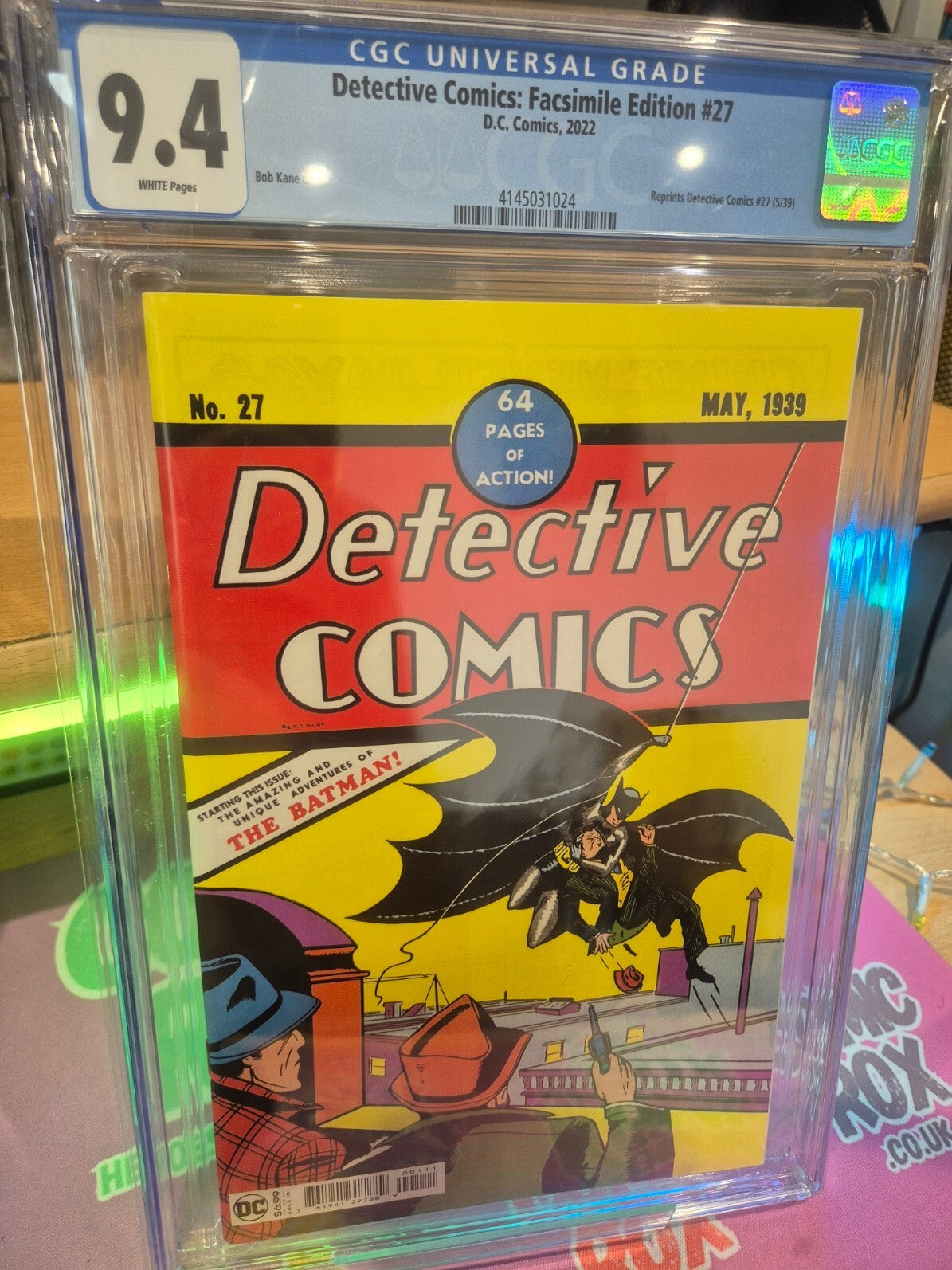 Detective Comics #27 CGC 9.4 Facsimile. 1st Batman. Bob Cane Cover