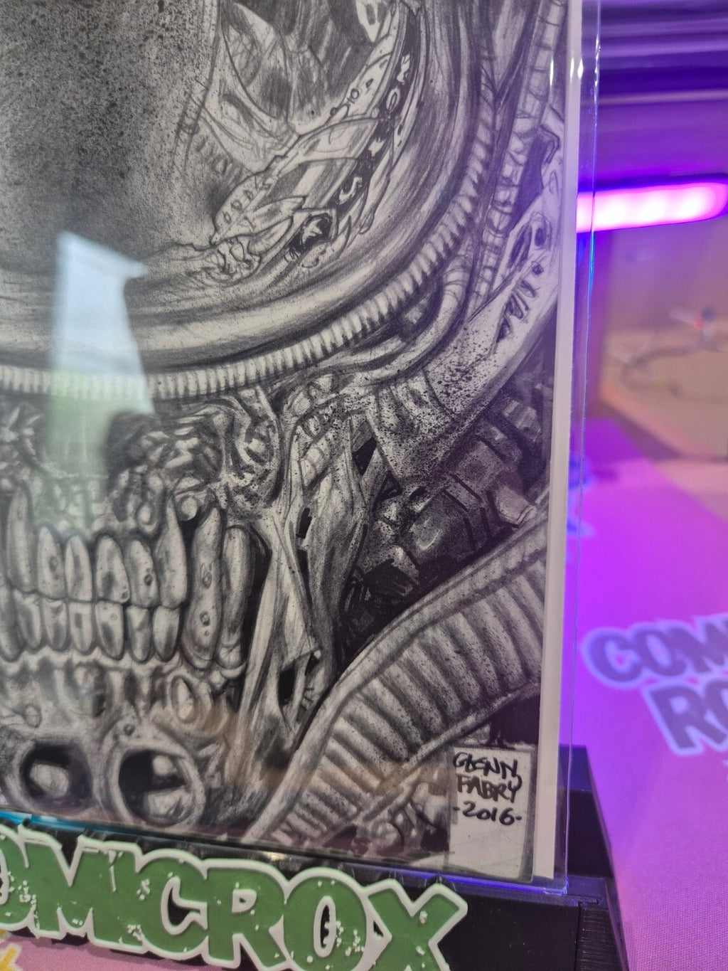 Predator vs Judge Dredd vs Aliens #2, 2016, Rare Pencil Variant, VF+ to VF/NM
