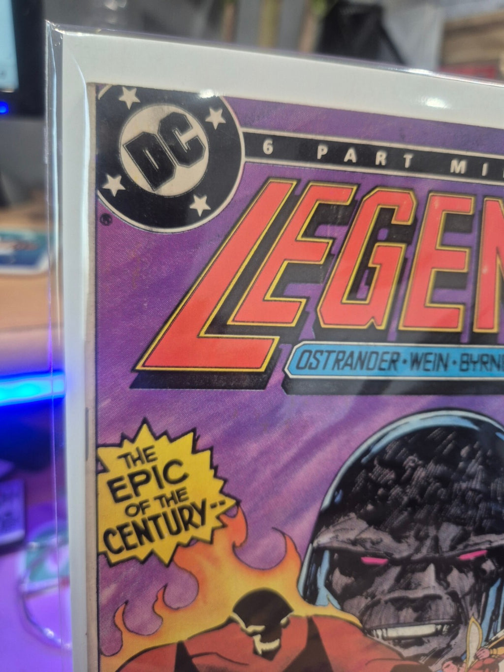 Legends #1, 1986, Key Issue, VF-