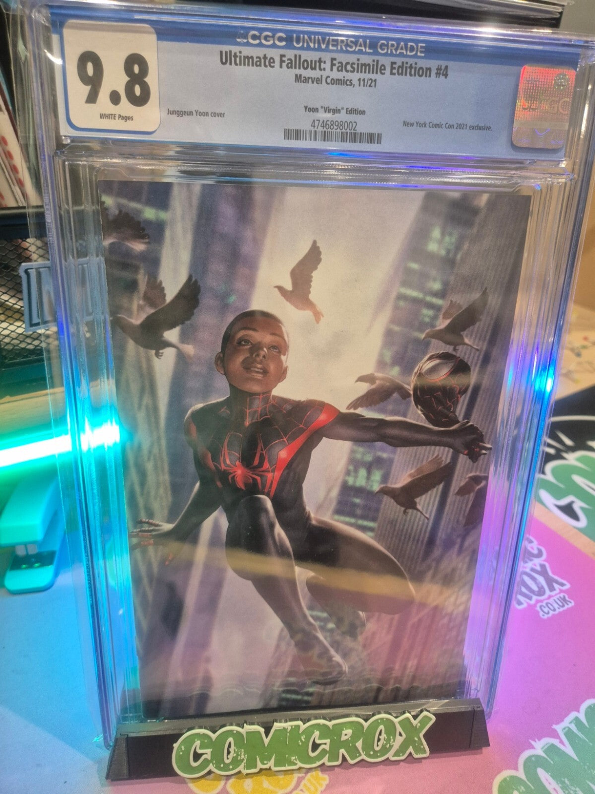 Ultimate Fallout #4, CGC 9.8, Yoon NYCC Facsimile Virgin Ltd 1000