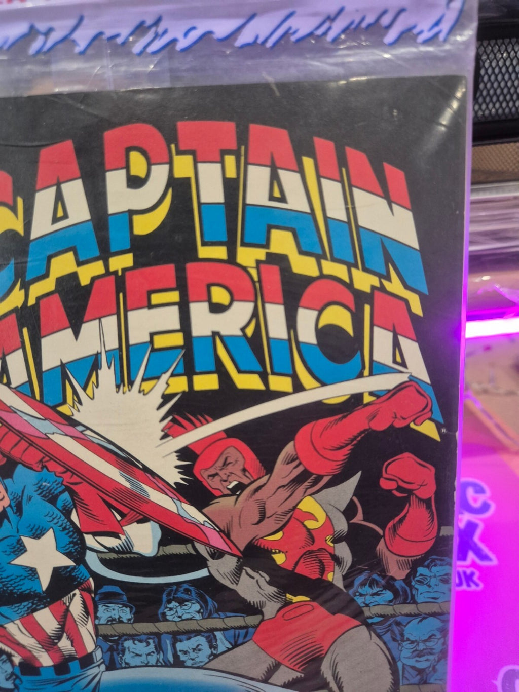 Captain America #12, 1993, Sealed in Polybag with Bantam Trading Card, NM