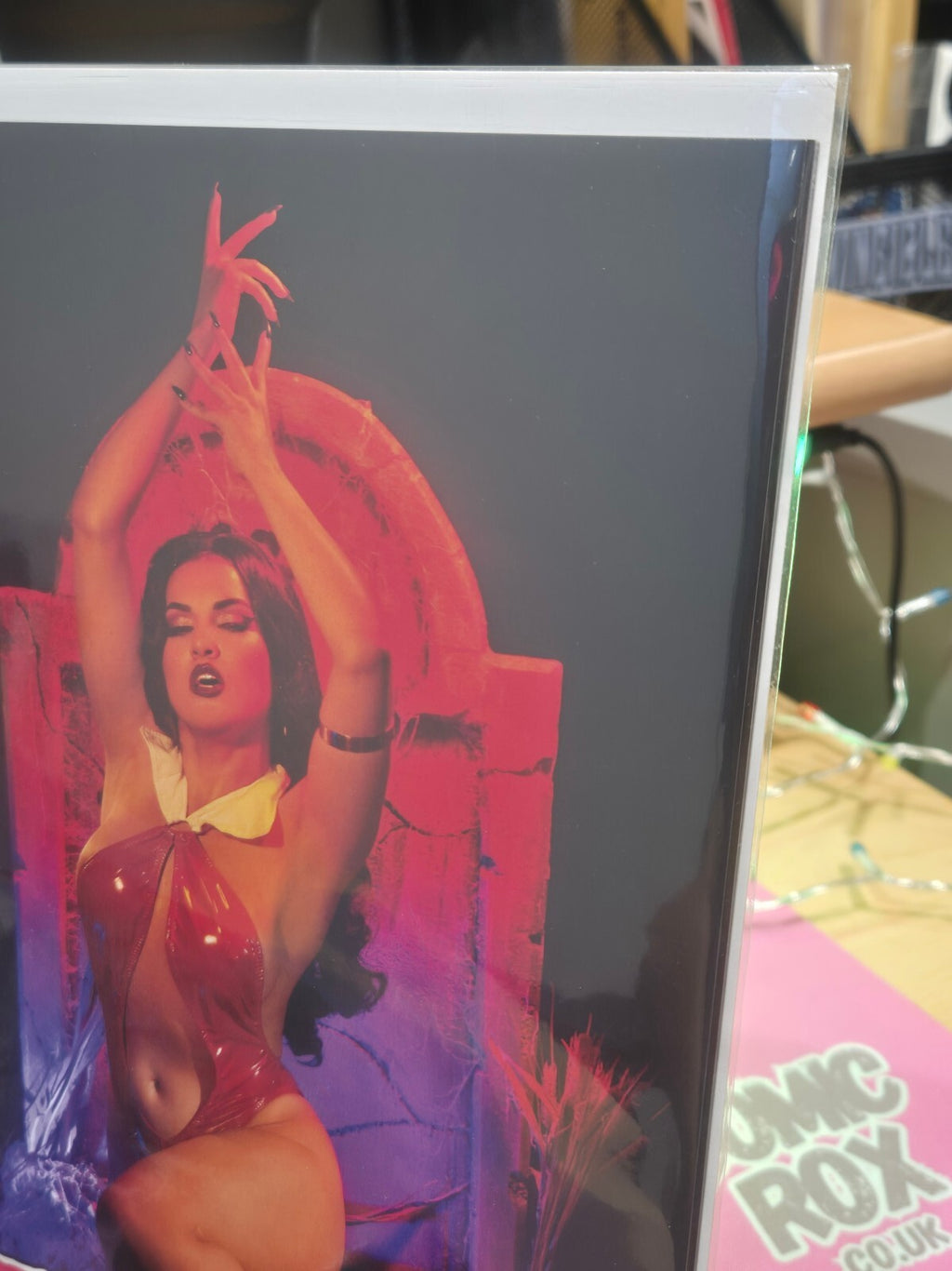 Vampirella: Armageddon #10, 2026, Cosplay Variant, NM