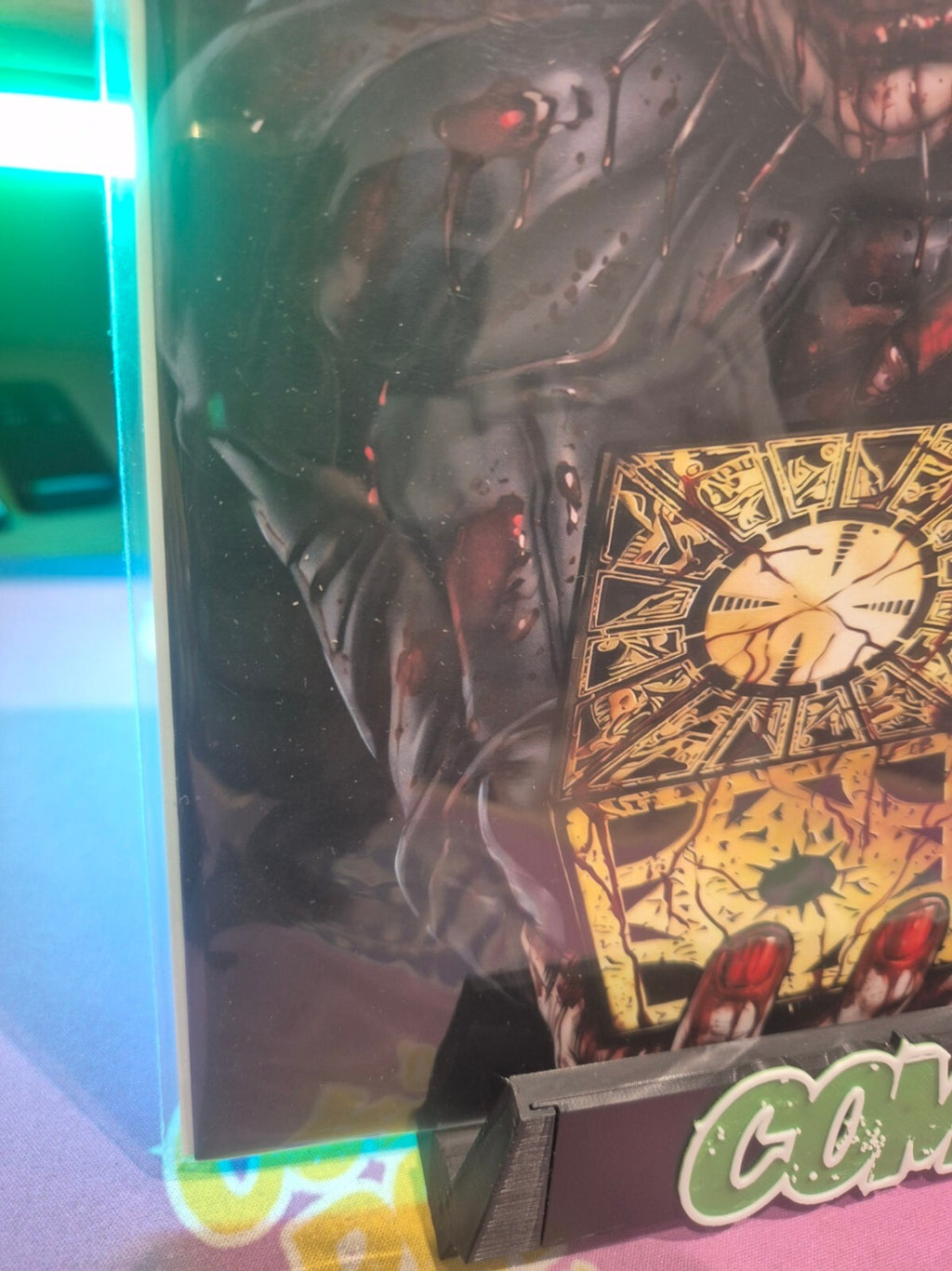 Frightweaver Hellraiser Edition, Bloody Variant, Surter Exclusive with COA, NM+