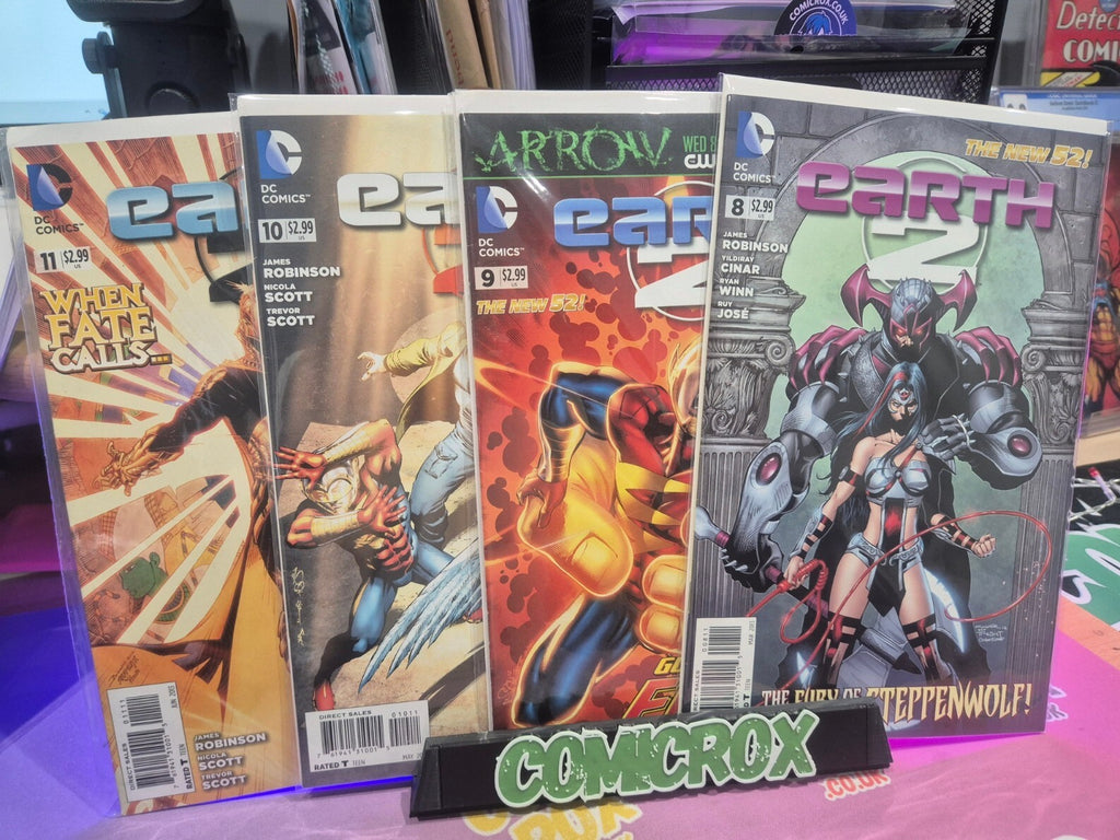 Earth 2, New 52 Bundle, Issues 0-13, 25-27 plus Annual (19 Comics) NM
