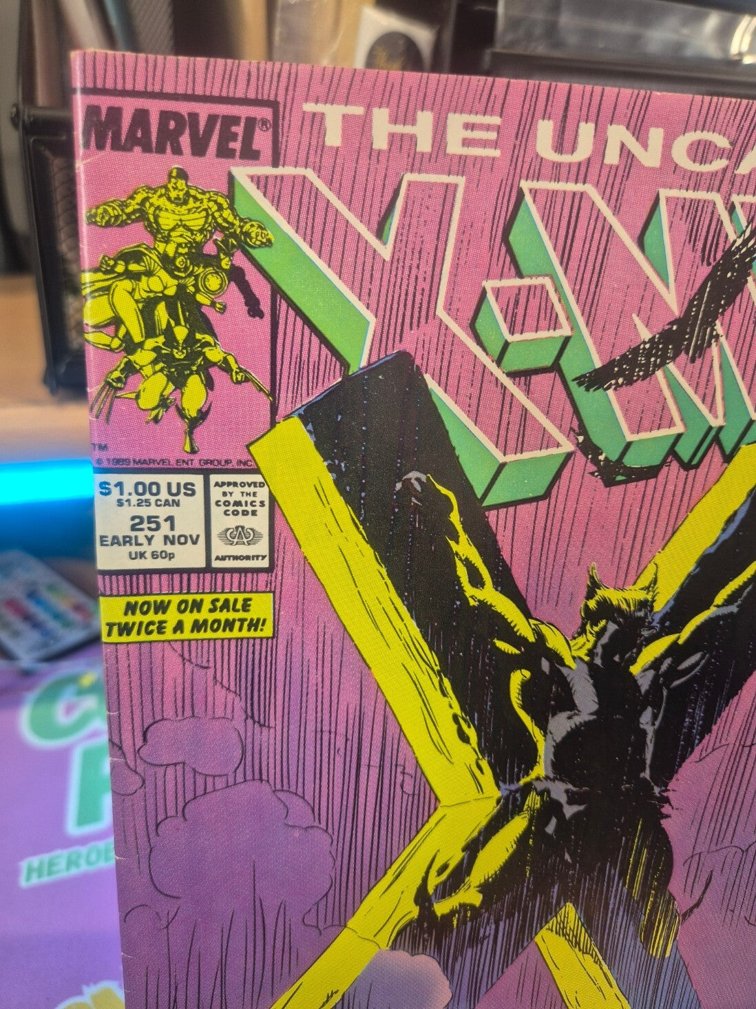 Uncanny X-Men #251, 1989, KEY: Classic cover art by Marc Silvestri, FN+