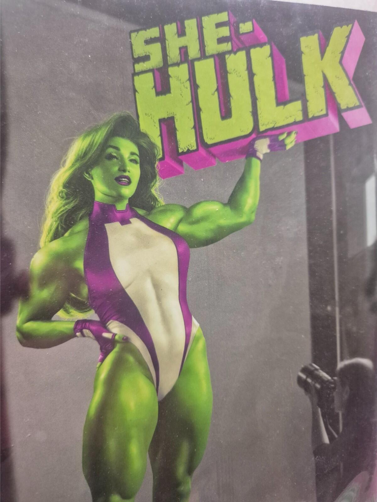 She Hulk #1, Razzah Variant Cover A, Rare, Ltd 3000, NM